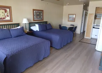 Spring Creek hotel thumbnail 2