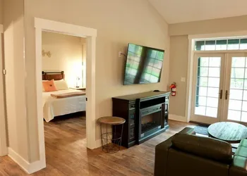 Tall Oaks Resort hotel thumbnail 4