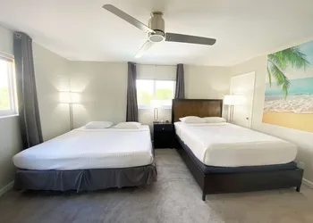Tarpon Harbor Vacation Rentals hotel thumbnail 2