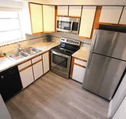Tarpon Harbor Vacation Rentals hotel detail image 5