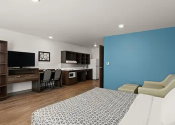 WoodSpring Suites Greeley hotel thumbnail 6
