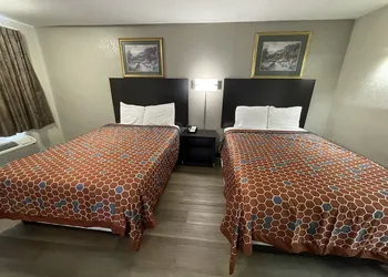 Royal Inn Motel hotel thumbnail 7