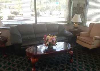 Traveler Inn and Suites hotel thumbnail 4
