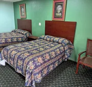 Roadside Inn hotel detail image 4