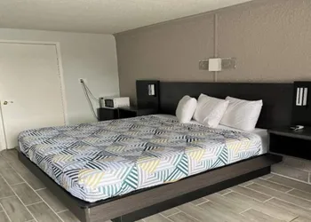 Motel 6 Cordele, GA hotel thumbnail 8