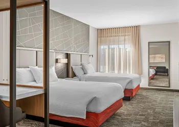 Springhill Suites By Marriott Menomonee Falls hotel thumbnail 5