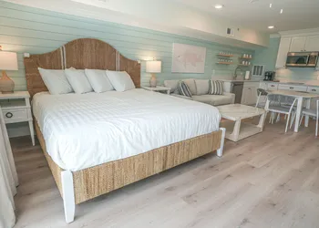 Manasota Key Resort hotel thumbnail 3