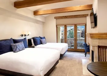 Hotel 2 Queen Hotel Room by RedAwning hotel thumbnail 2