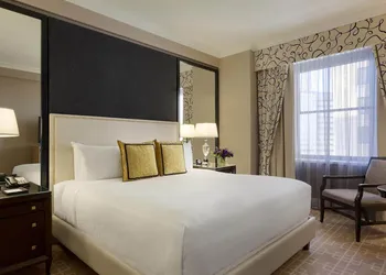 Fairmont Royal York Gold Experience hotel thumbnail 7