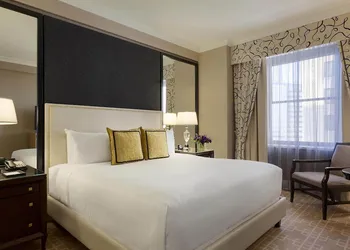Fairmont Royal York Gold Experience hotel thumbnail 7