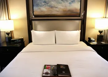 The Fairmont Palliser Gold Experience hotel thumbnail 7