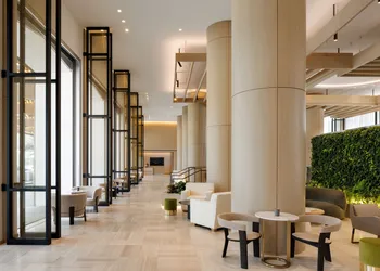Fairmont Century Plaza Gold Experience hotel thumbnail 2