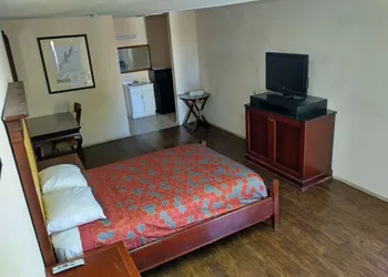 Great Western Inn & Suites - Saginaw hotel thumbnail 5
