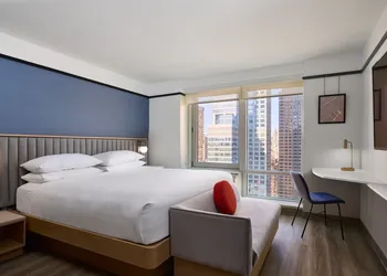 Delta Hotels by Marriott New York Times Square hotel thumbnail 6