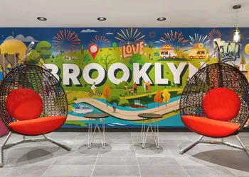 Tru By Hilton Brooklyn hotel thumbnail 2
