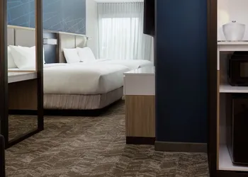 SpringHill Suites by Marriott Pleasanton hotel thumbnail 8