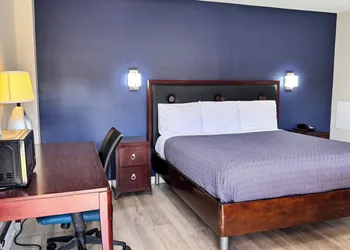 Economy 7 Inn Near Hampton University VA hotel thumbnail 7