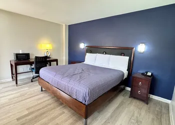 Economy 7 Inn Near Hampton University VA hotel thumbnail 8