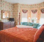 Boonville Luxury Lodging hotel detail image 5