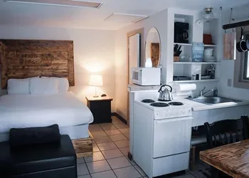 3 Rivers Resort and Guide Service hotel thumbnail 2