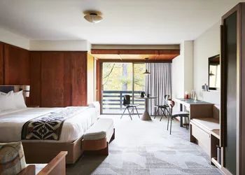 The Skyline Lodge hotel thumbnail 6