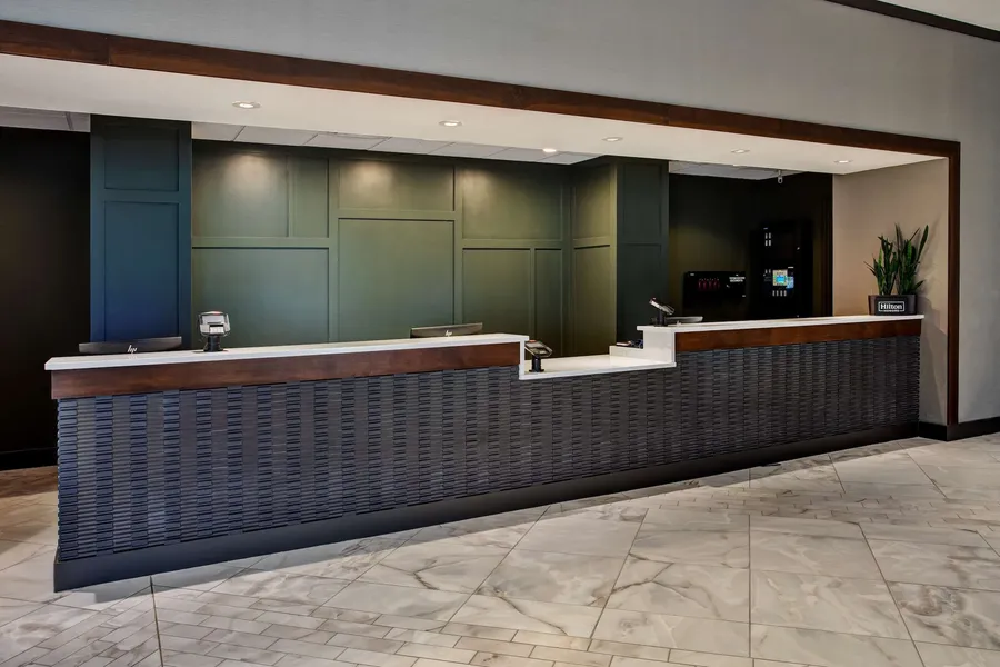 DoubleTree by Hilton Lansing hotel detail image 6