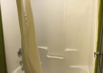 Relax Inn hotel thumbnail 8