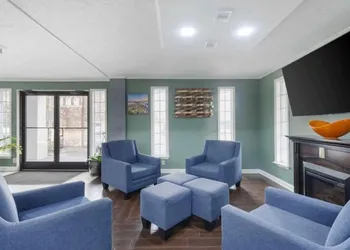 Downtown Inn & Studio Suites hotel thumbnail 2