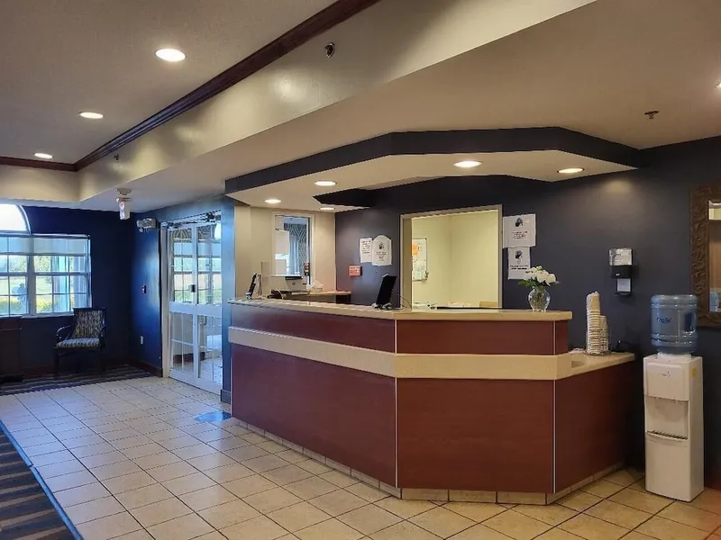 Starkville Inn & Suites hotel detail image 2