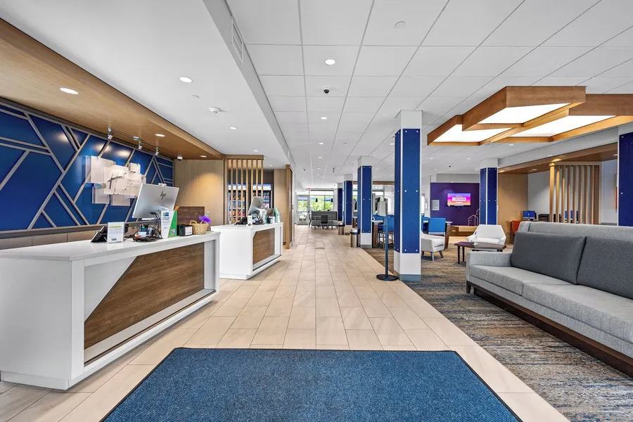 Holiday Inn Express & Suites Marinette by IHG hotel detail image 2