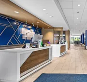 Holiday Inn Express & Suites Marinette by IHG hotel detail image 4