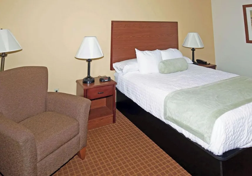 Park View Inn & Suites Hoisington hotel detail image 6