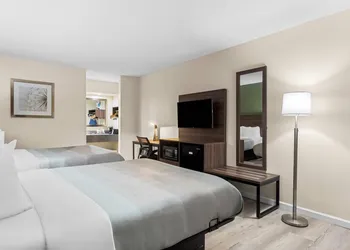 Quality Inn Port Wentworth Savannah North hotel thumbnail 7