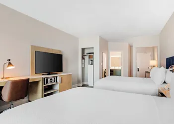 EVEN Hotel Waco - University Area by IHG hotel thumbnail 6