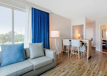 EVEN Hotel Waco - University Area by IHG hotel thumbnail 7