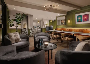 The Cottages Hotel hotel thumbnail 2