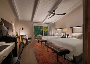 The Cottages Hotel hotel thumbnail 5