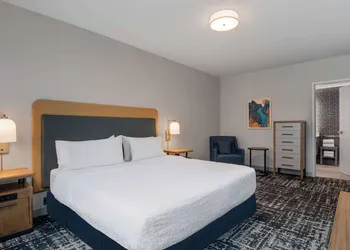 Homewood Suites By Hilton Missoula hotel thumbnail 8