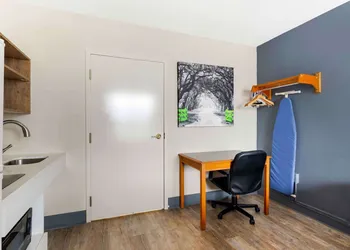 Extended Stay America Suites - Bristol hotel thumbnail 8