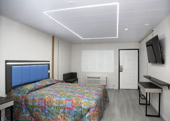 Airport Stay Motel hotel thumbnail 4