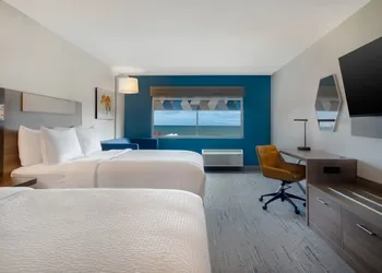 Holiday Inn Express and Suites Oscoda by IHG hotel thumbnail 3