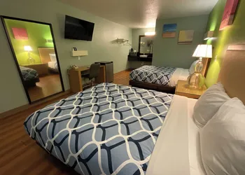 Country Yard Inn and Suite hotel thumbnail 8