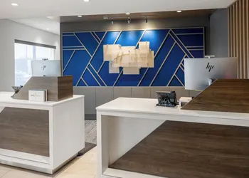 Holiday Inn Express & Suites Waynesboro East by IHG hotel thumbnail 3