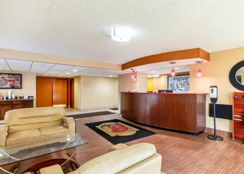 Super 8 by Wyndham Sturtevant/Racine hotel thumbnail 7