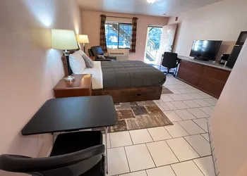 Frazier View Motel hotel thumbnail 6