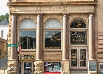 The Bank Hotel - Deadwood hotel thumbnail 5