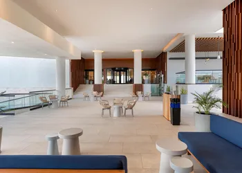 Hilton Cancun Mar Caribe All-Inclusive Resort hotel thumbnail 3