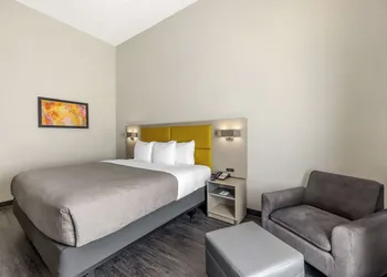 Quality Inn & Suites Joelton - Nashville hotel thumbnail 5