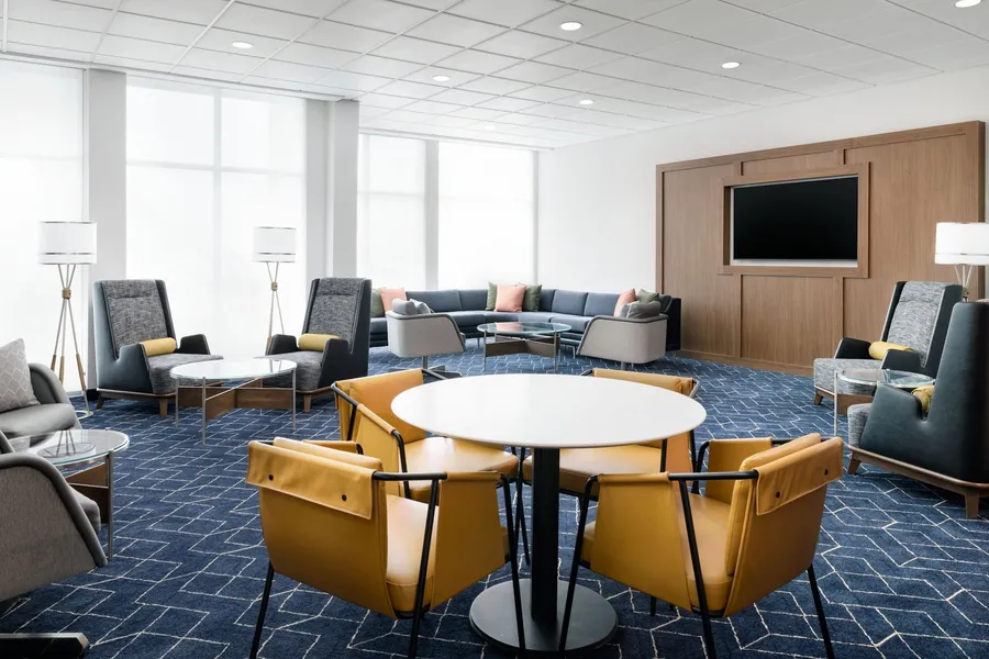 Courtyard By Marriott New Castle hotel detail image 2