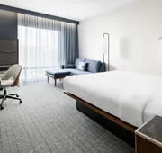 Courtyard By Marriott New Castle hotel detail image 5